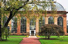 Edinburgh Travel Guide